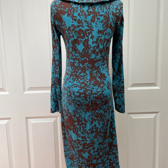 Louis Verdad Dress, Comes with brown wide leather belt, Small, Blue & Brown - Picture 3 of 16